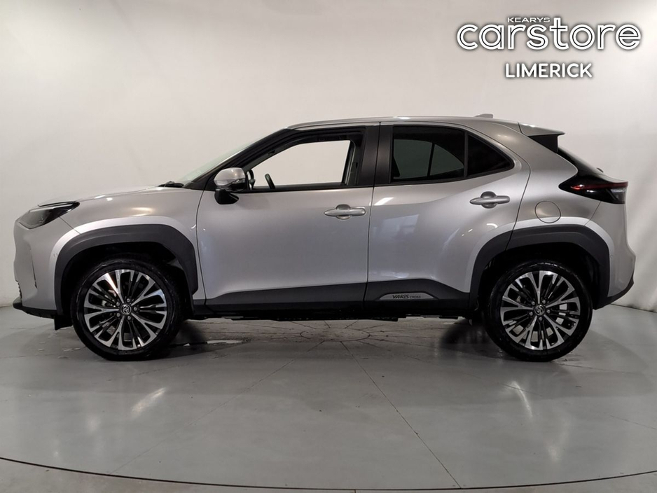 2021 Toyota Yaris Cross 1.5 HYBRID €25,880