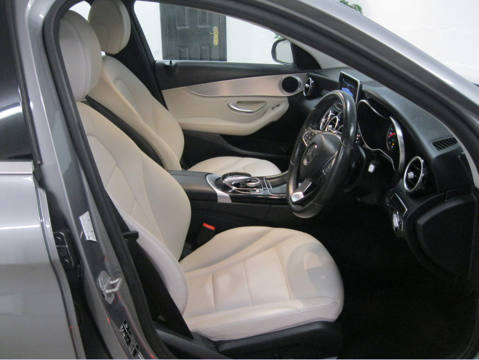 2015 Mercedes-Benz C Class - image 15