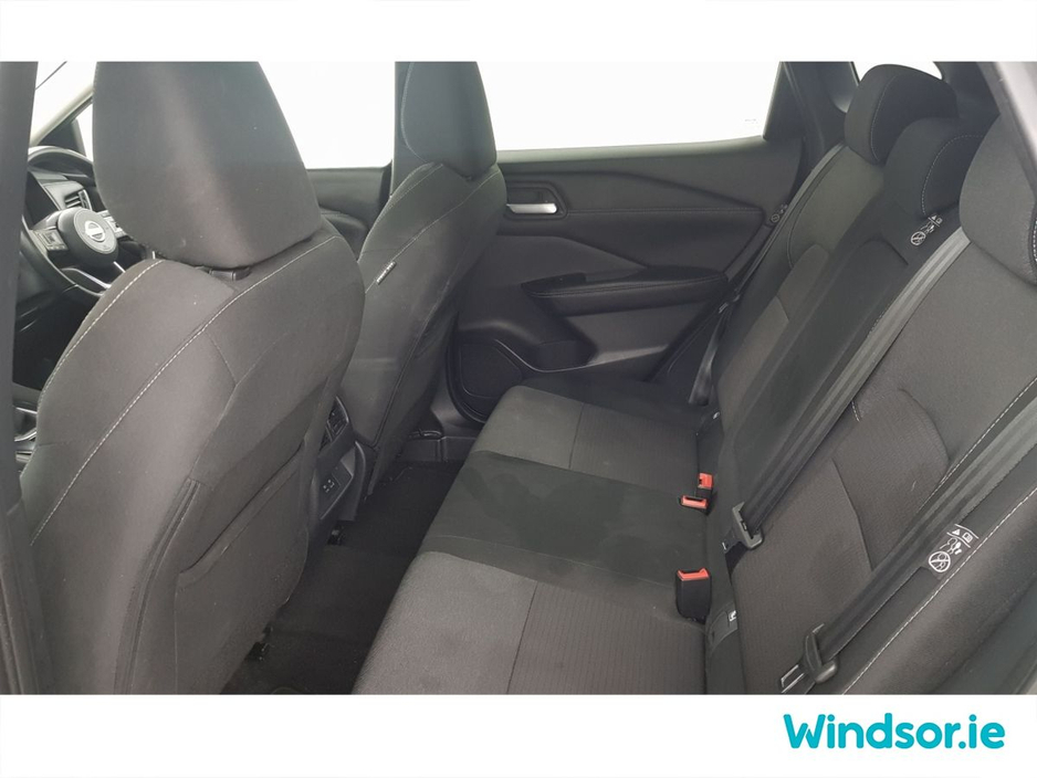 2022 Nissan Qashqai 1.3 PET MILD HYBRID SV PREMIUM €27,995