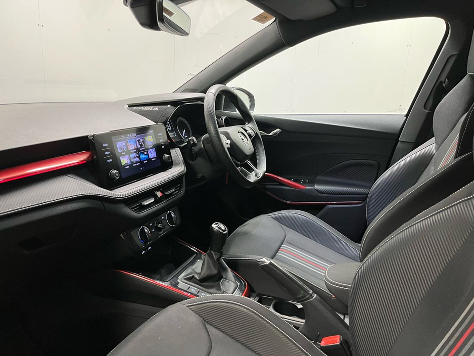 2023 Skoda Fabia Monte Carlo 1.0 TSI 95BHP - Parking Sensors - Air-Conditioning - Cruise Control - Auto Lights/Wipers - Apple CarPlay/Android Auto €22,950