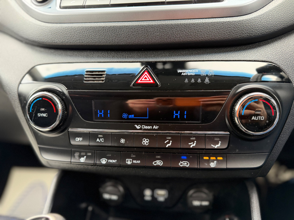 2016 Hyundai Tucson - image 9