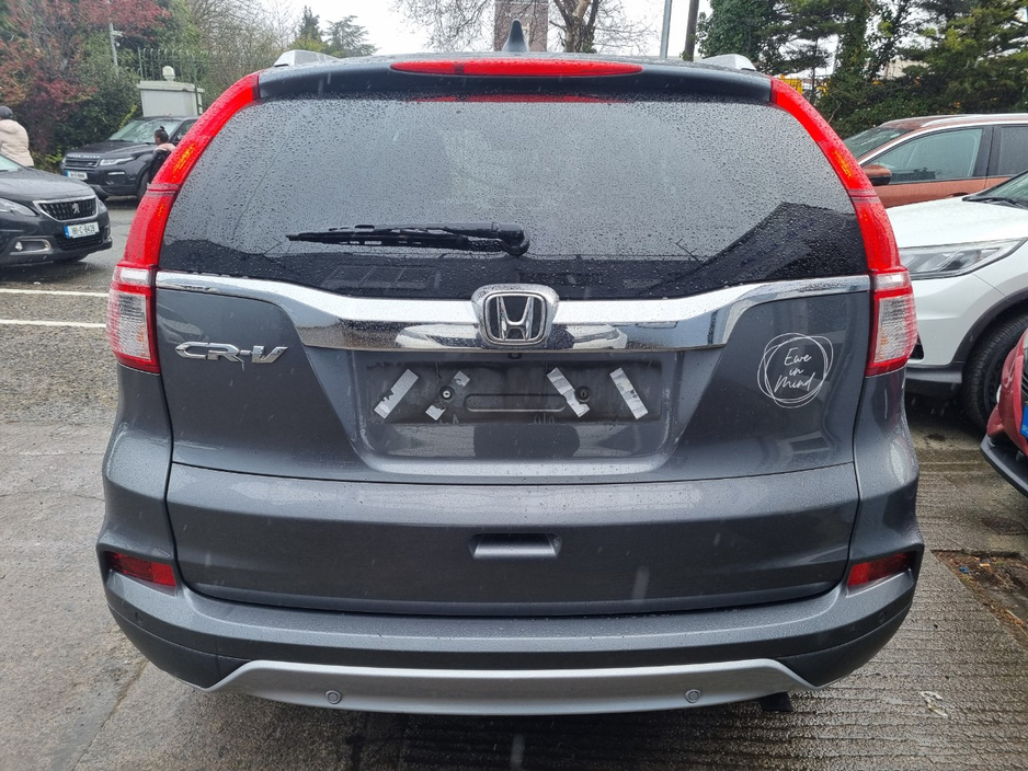 2017 Honda CR-V - image 5
