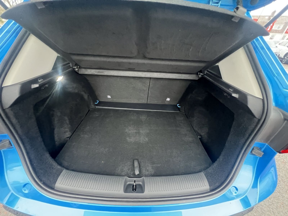 2025 MG ZS - image 7