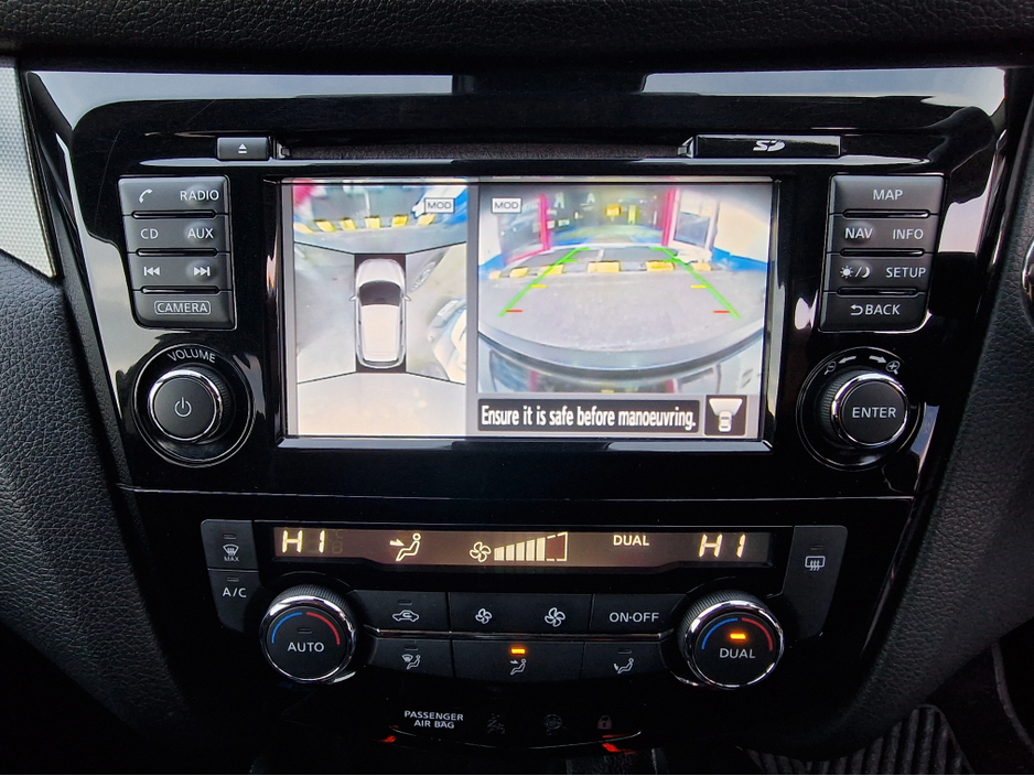 2018 Nissan Qashqai LOW MILES-N-CONNECTA-PAN.ROOF-CAMERAS- €14,450