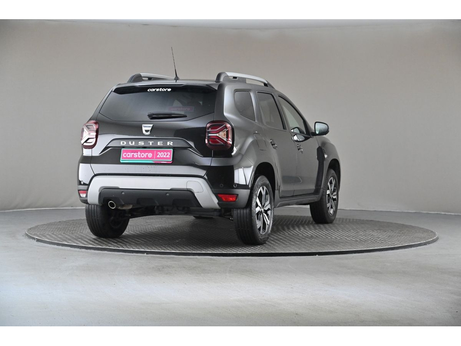 2022 Dacia Duster - image 8