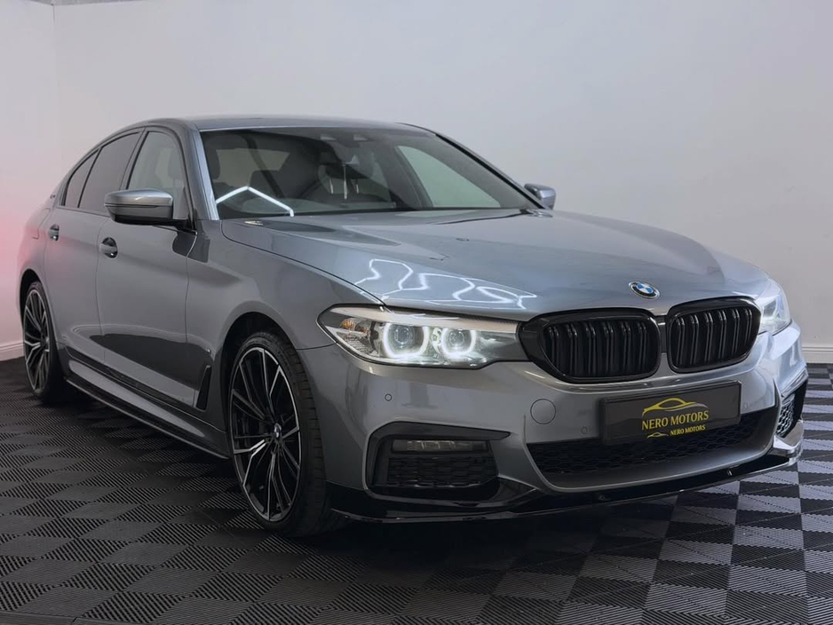 2018 BMW 5 Series - image 2