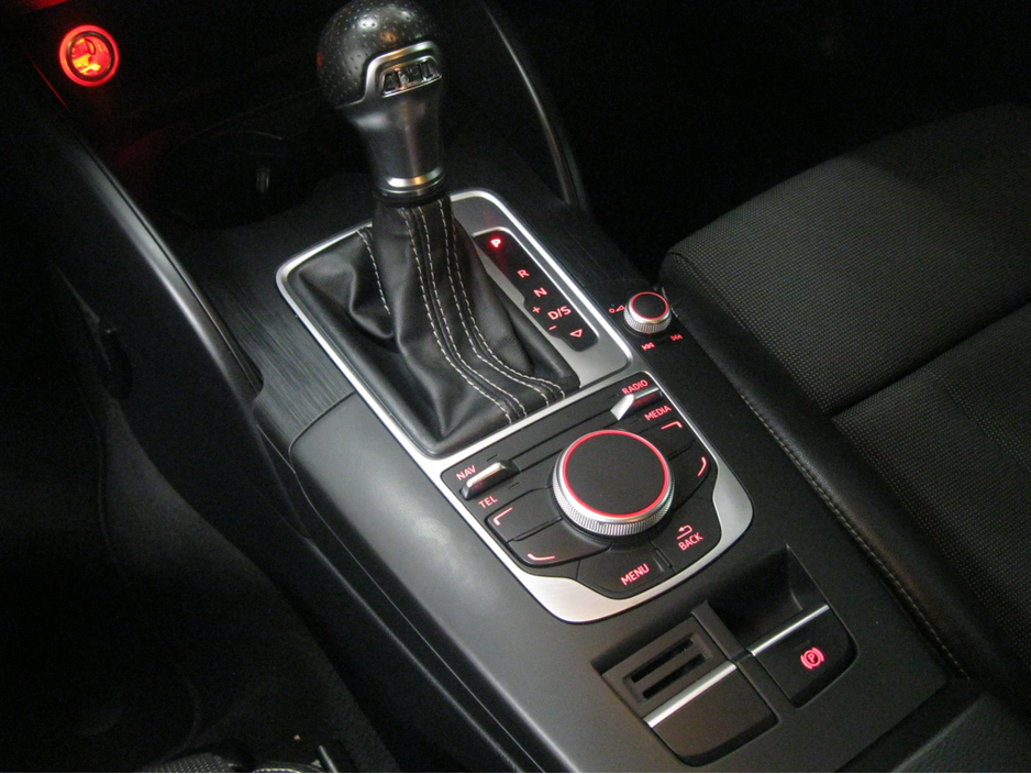 2015 Audi A3 2.0 TDI 150 S 4DR A AUTO S-TRONIC LINE €15,950