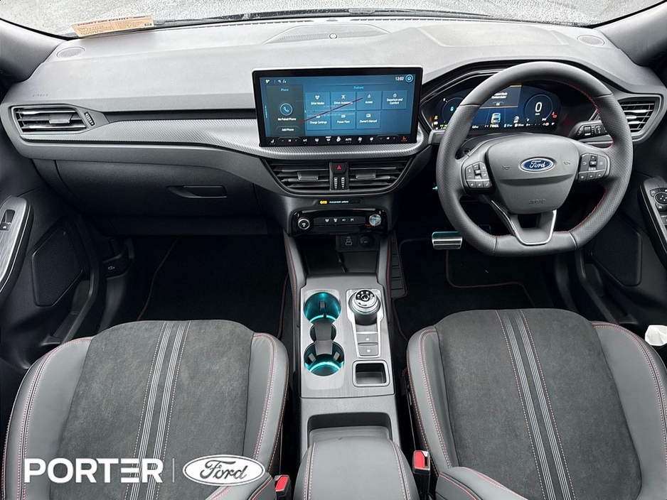 2026 Ford Kuga - image 2