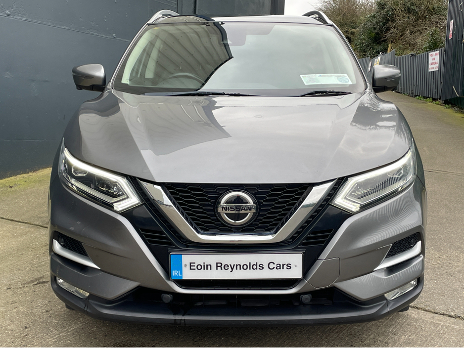 2018 Nissan Qashqai - image 3