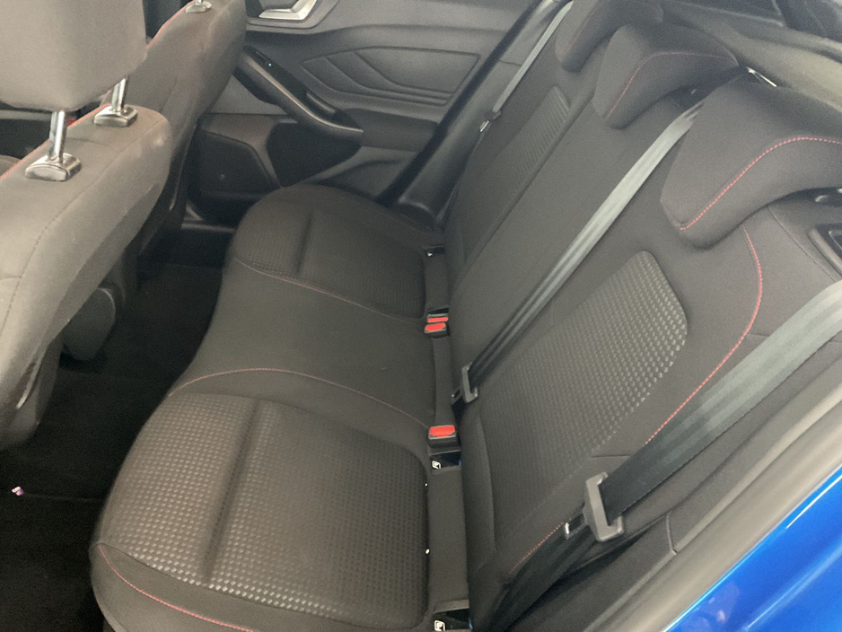 2022 Ford Focus 1.0 ST-LINE ECOBOOST 123