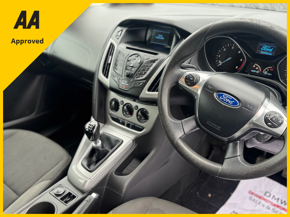 2013 Ford Focus 1.6 TDCI EDGE 115PS 6 SP SPEED 5DR €3,750