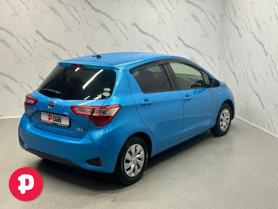 2019 Toyota Vitz F Hybrid Auto - Straight Sale Discount / 12 Months Warranty €13,950