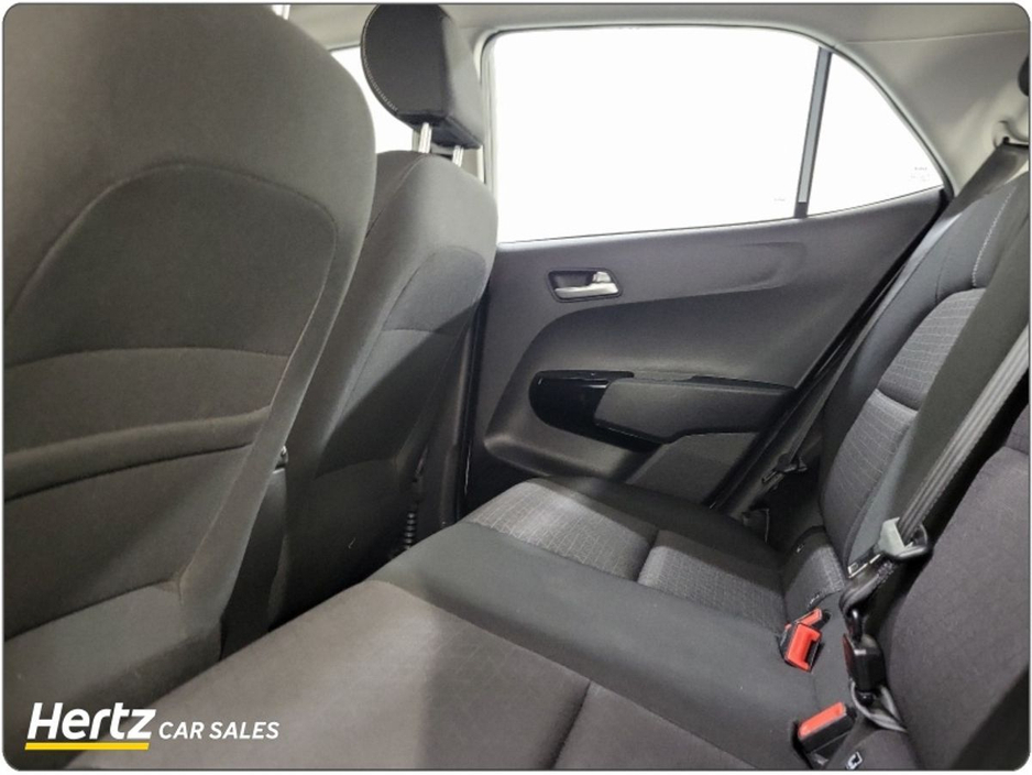 2024 Kia Picanto - image 13