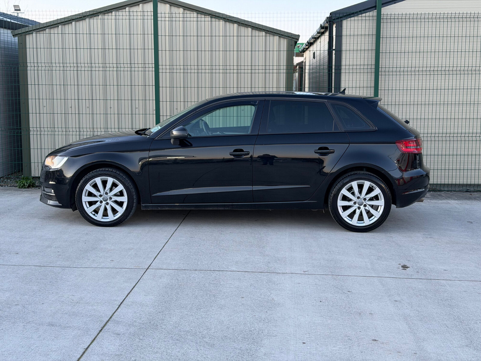 2015 Audi A3 - image 4