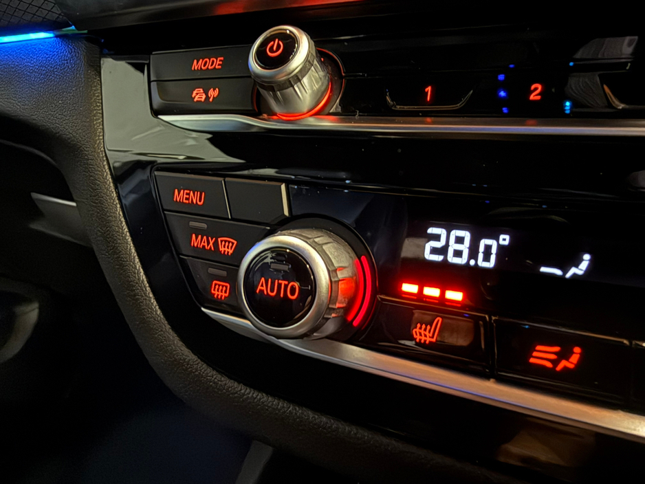 2021 BMW X3 - image 10