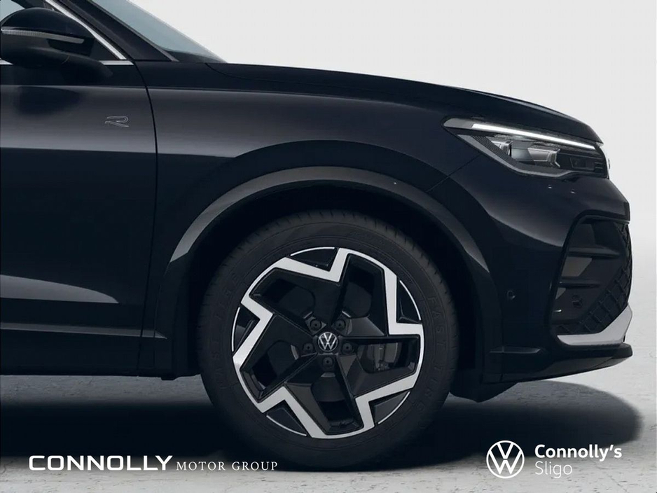 2026 Volkswagen Tiguan - image 7