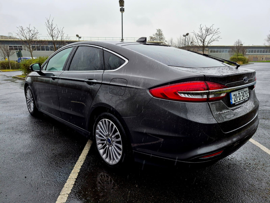2021 Ford Mondeo - image 9