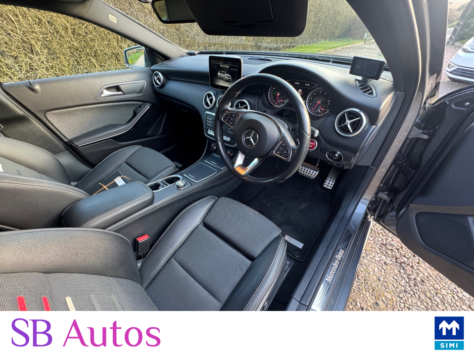 2018 Mercedes-Benz 180 - image 11