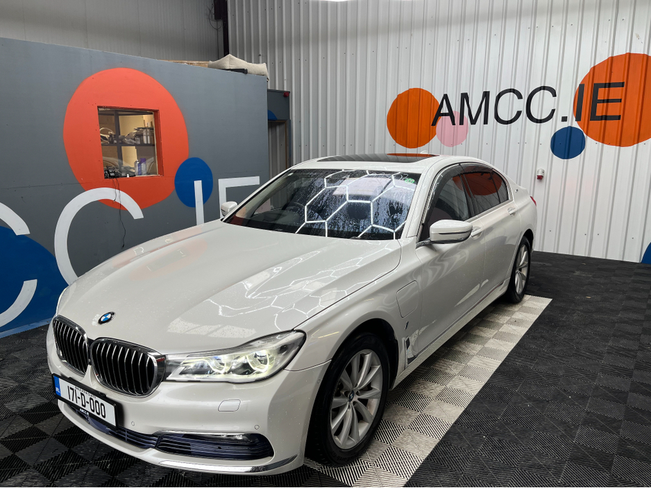 2017 BMW 7 Series €25950! 2017 BMW 740E IPERFORMANCE 2.0 AUTOMATIC / CRUISE CONTROL / 360° PARKING CAMERA / ELECTRIC MEMORY HEATED & MASSAGING SEATS / HEATED REAR SEATS / PANORAMIC SUNROOF / AMBIENT LIGHTS €25,950