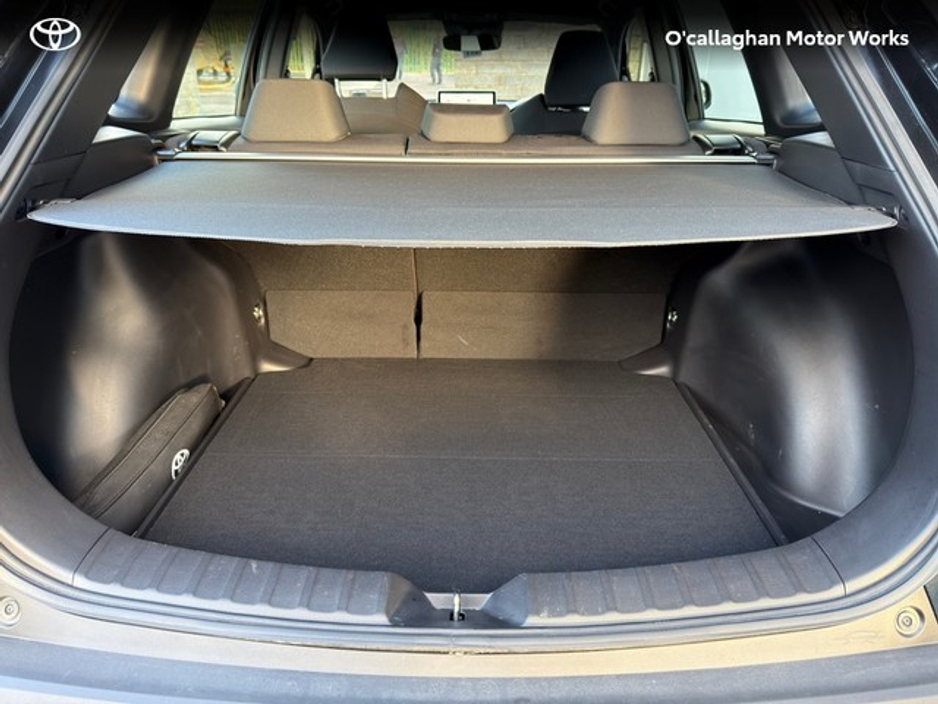 2023 Toyota Corolla Cross - image 9