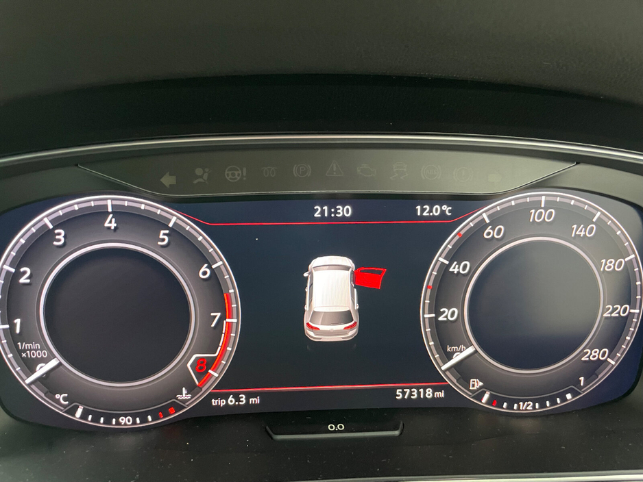 2019 Volkswagen Golf - image 21