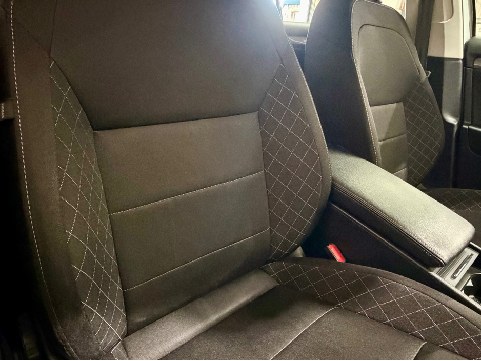 2018 Skoda Superb - image 9