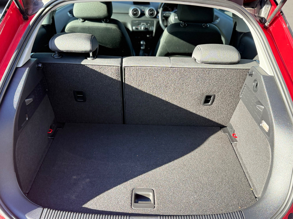 2016 Audi A1 1.0TFSI 95HP €13,560