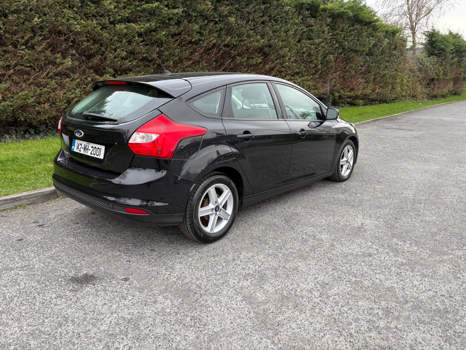 2014 Ford Focus - image 6