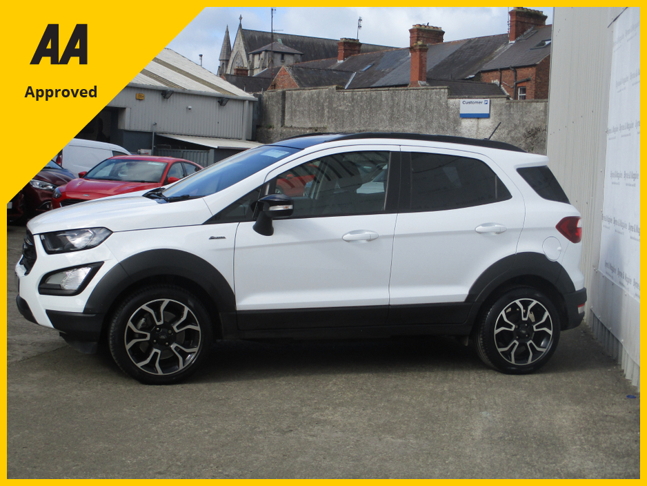 2023 Ford Ecosport - image 4