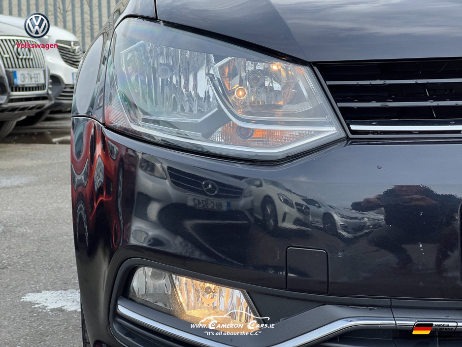 2015 Volkswagen Polo - image 10