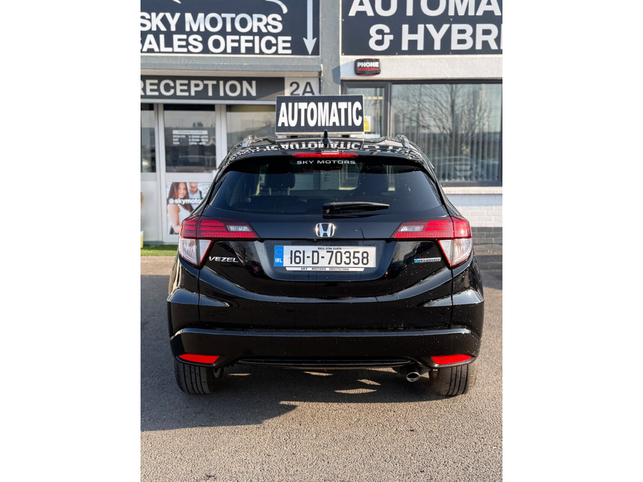 2016 Honda Vezel - image 6