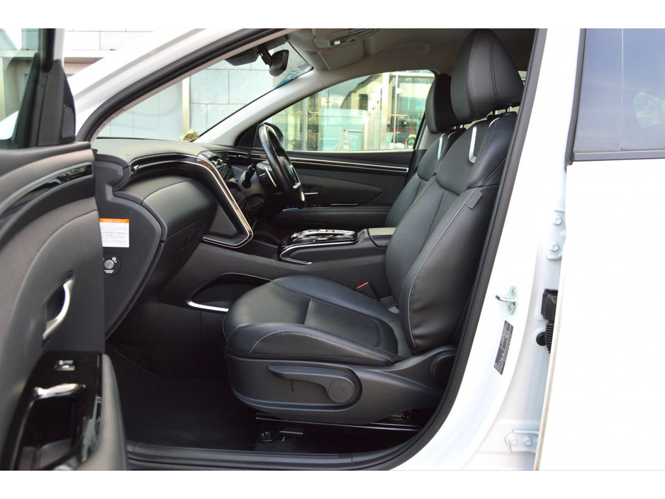 2022 Hyundai Tucson - image 17