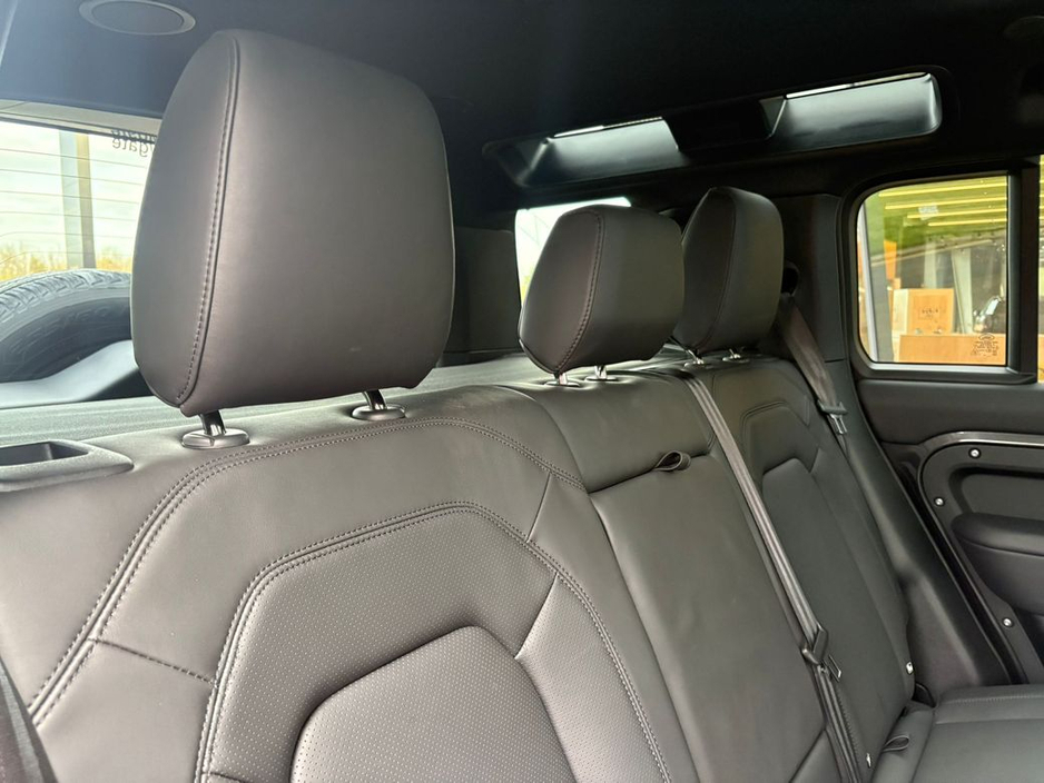 2025 Land Rover Defender - image 24
