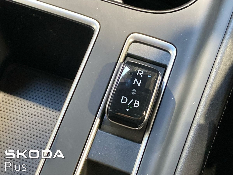 2025 Skoda Enyaq - image 19