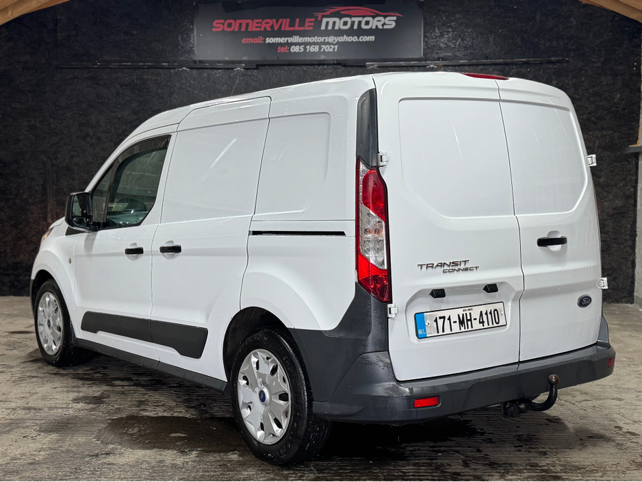 2017 Ford Transit Connect - image 6