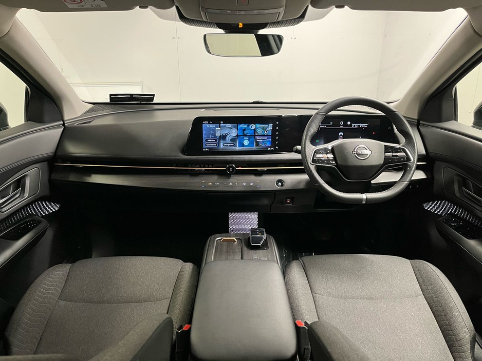 2024 Nissan Ariya - image 2