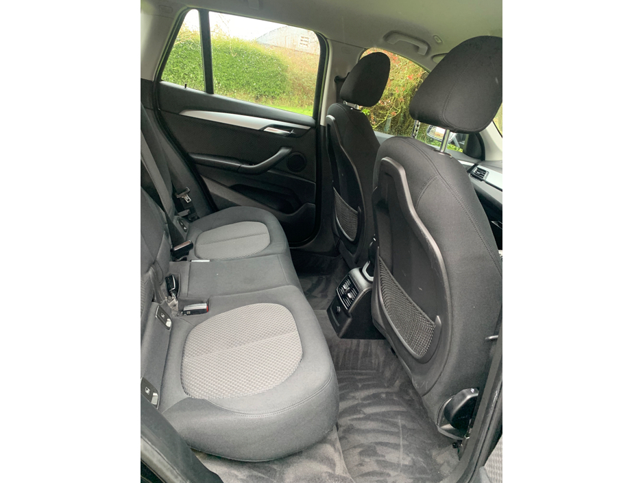 2016 BMW X1 - image 16