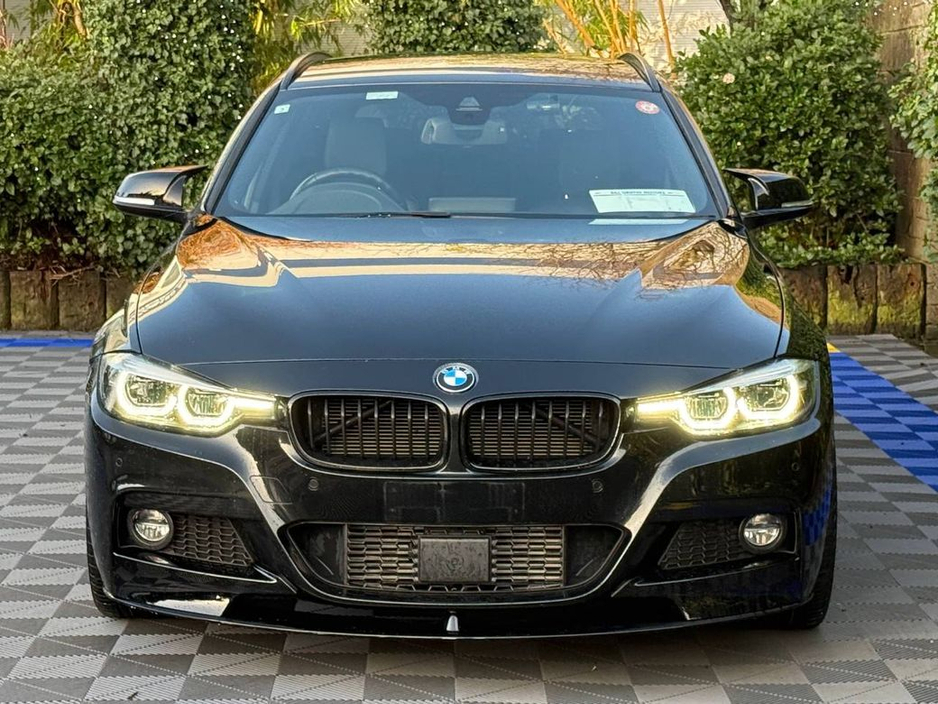 2019 BMW 3 Series 320d M-SPORT COMPETITION TOURING // SHADOW EDITION // NEW 20" M3 COMP ALLOYS // FULL SERVICE HISTORY €26,900