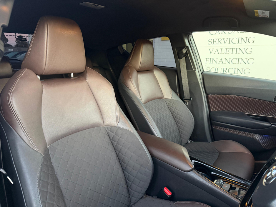 2017 Toyota C-HR (171) 1.8 HYBRID SPORT AUTO