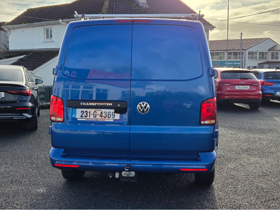 2023 Volkswagen Transporter T28 STARTLINE TDI €25,950