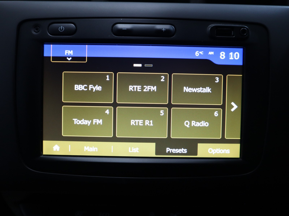 2019 Dacia Duster - image 19