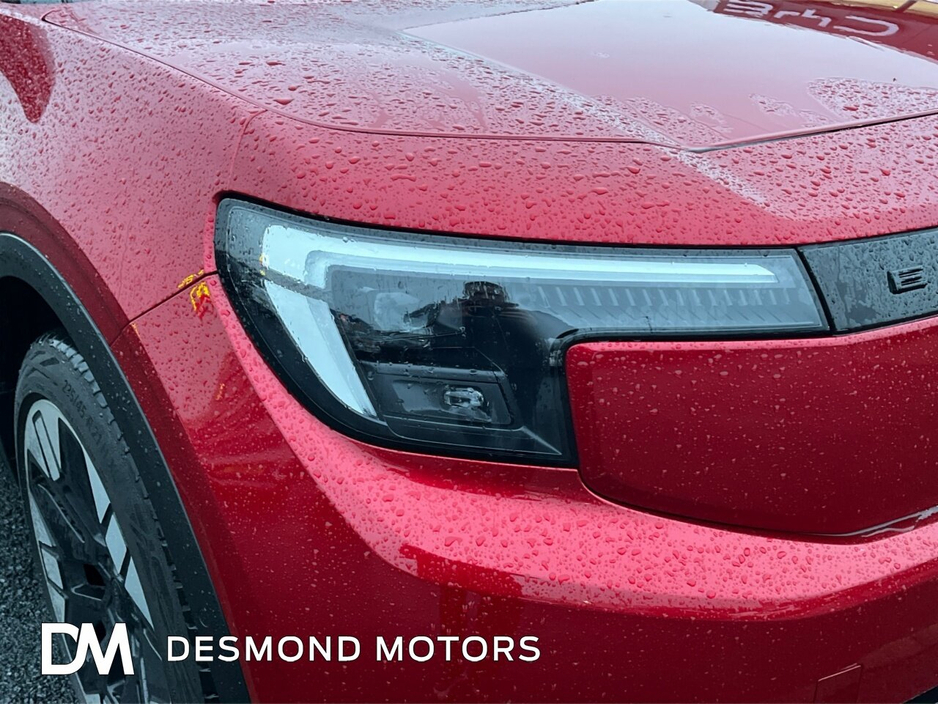 2025 Ford Explorer PREMIUM EV AWD €43,250