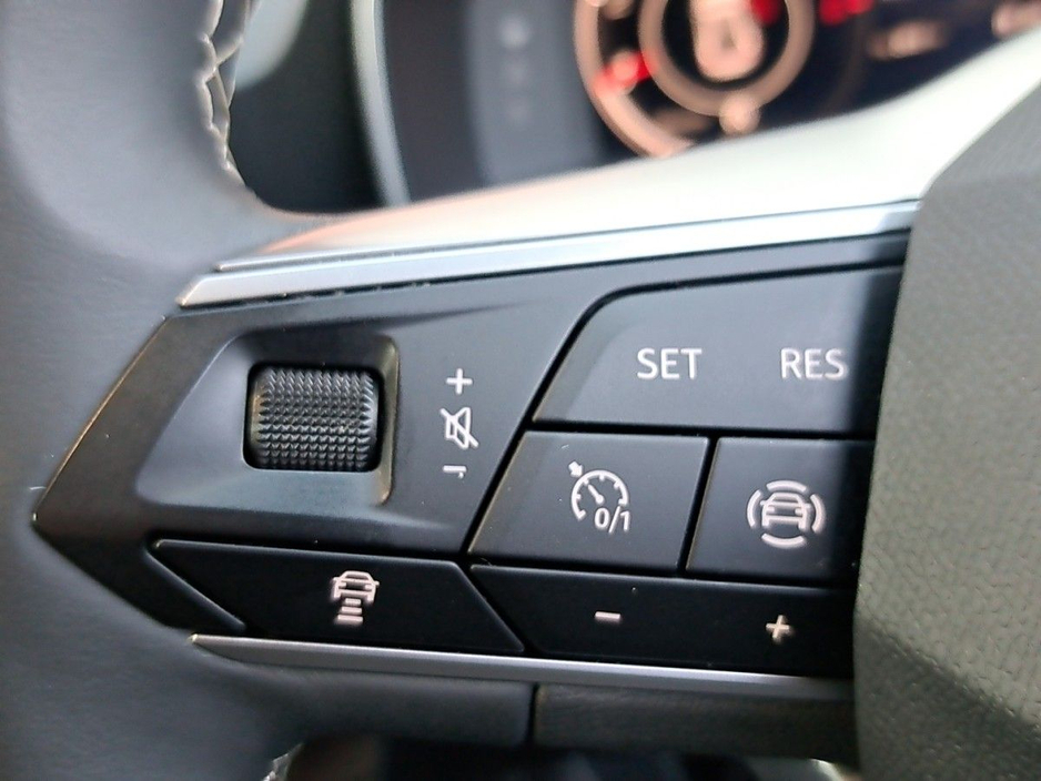 2021 SEAT Leon Xcellence Model 2.0 Diesel 115 Bhp. €22,950