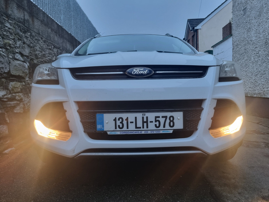 2013 Ford Kuga 2.0TDCI 140PS Zetec €5,799