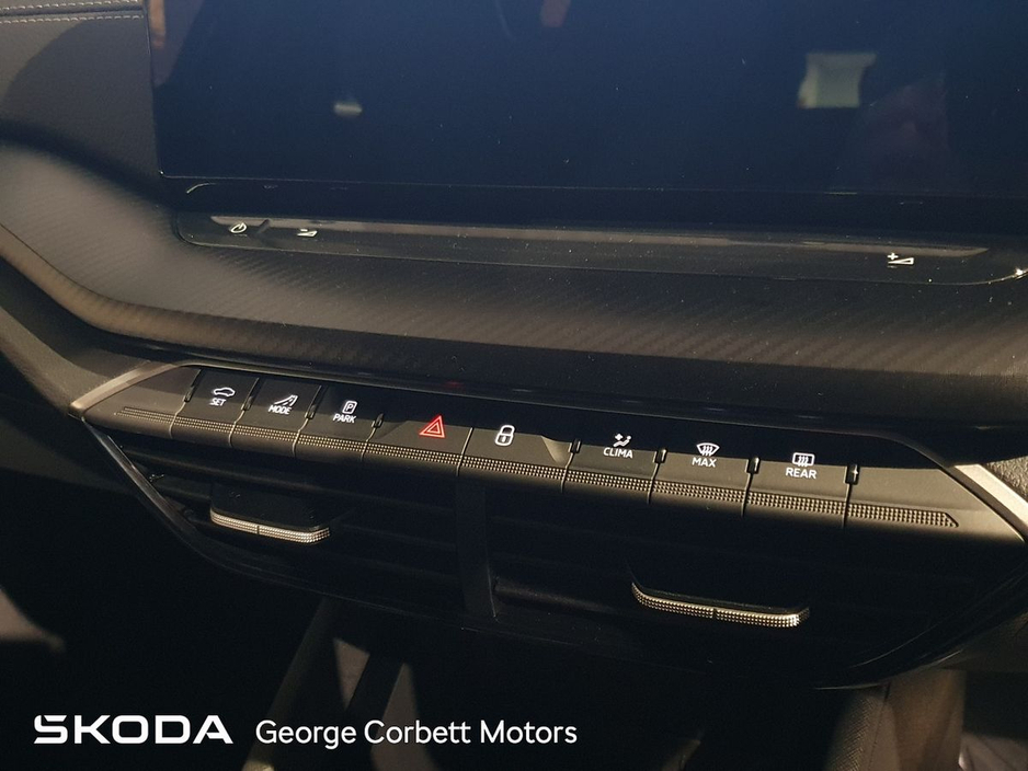 2026 Skoda Octavia Combi Sportline 2.0TDI 115hp - Available for Immediate Delivery €48,821