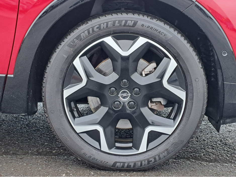 2024 Opel Grandland - image 12