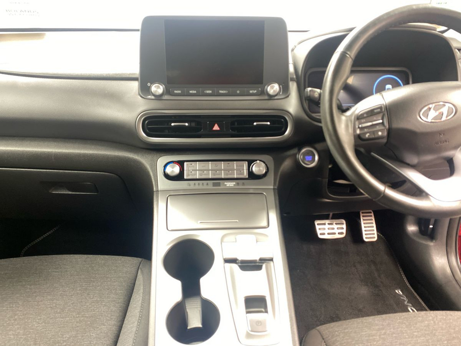 2023 Hyundai Kona - image 8