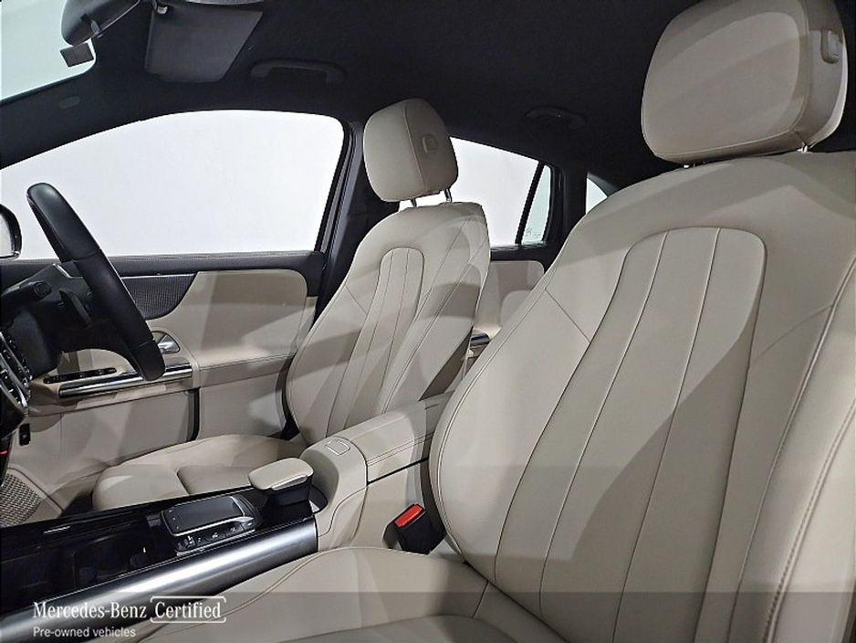 2022 Mercedes-Benz GLA Class - image 16