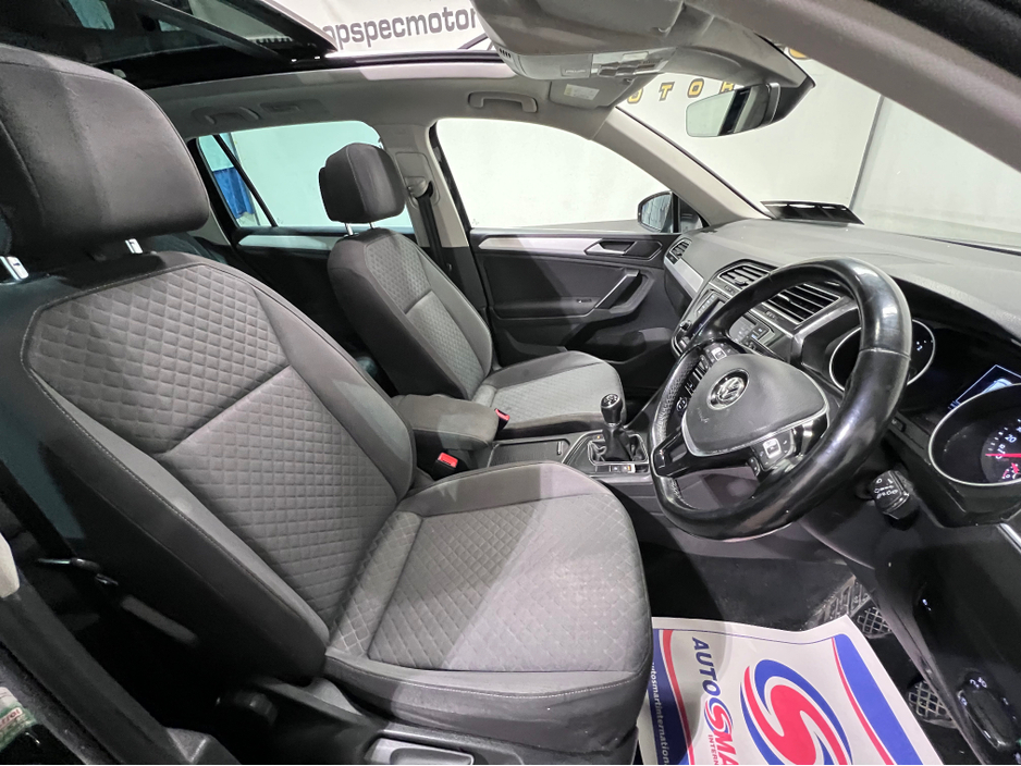 2017 Volkswagen Tiguan COMFORTLINE 2.0 TDI 115BHP 115HP MANUAL 6SPEED FWD 4 €14,700