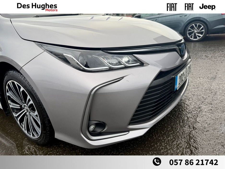 2020 Toyota Corolla Hybrid Luna-Sport Saloon €22,450